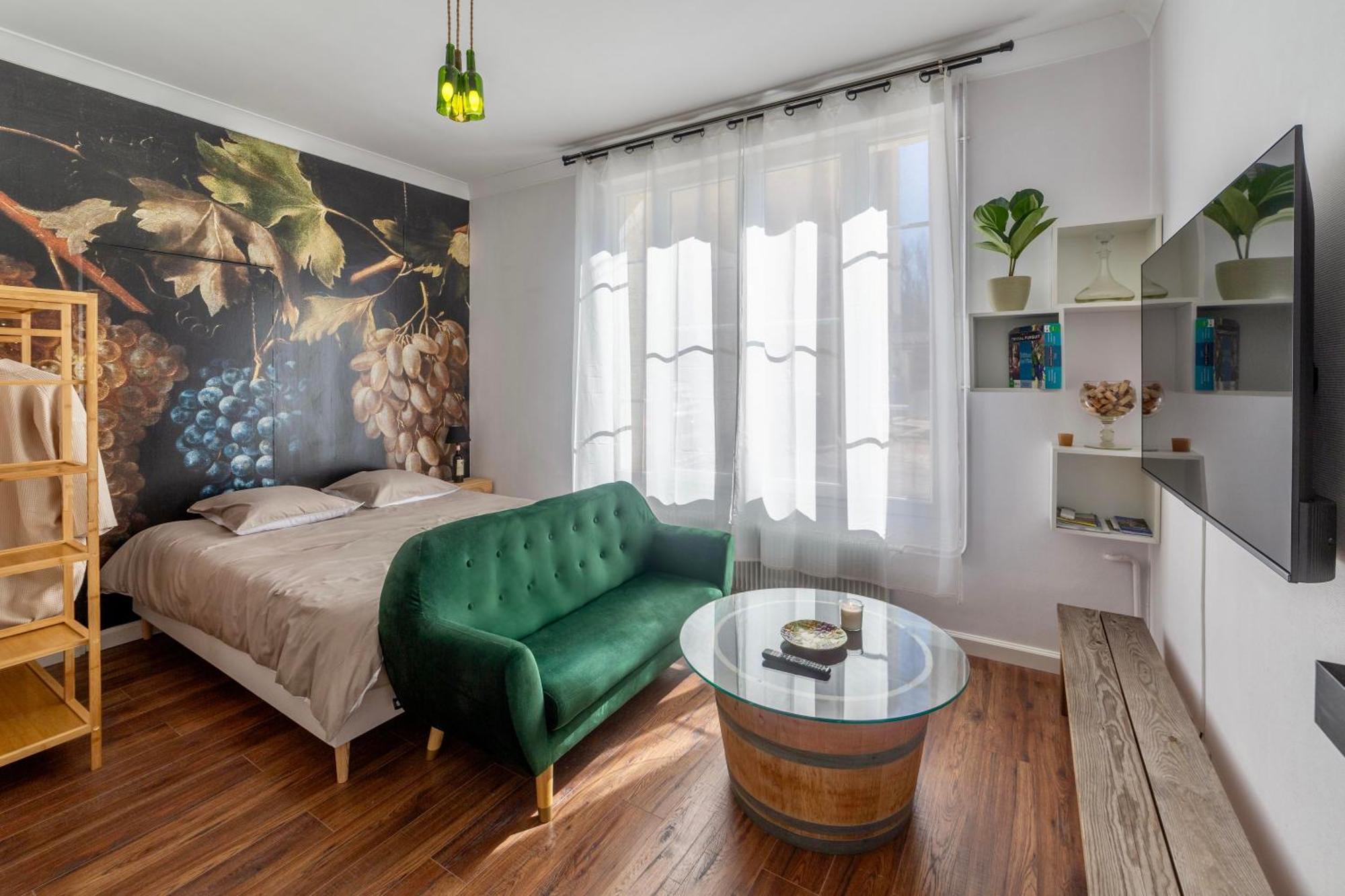 Suite Grand Cru - Spa & Terrasse Arveyres Екстер'єр фото